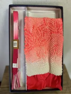 【新品未使用】帯揚げ帯締めセット箱入り　絞り　絹１００% 　和装小物　着物