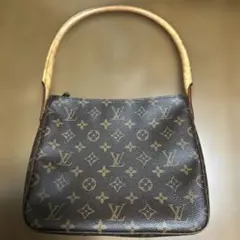 Item thumbnail for item 0be1f990-a8ed-4c1a-9a64-9eaa7039a888