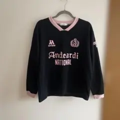 ロゴプリントトレーナー　美品