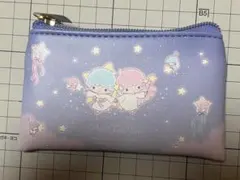 キキララ　トレーディングフラットポーチ　リトルツインスターズ