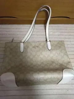 コーチ　トートバッグ　中古