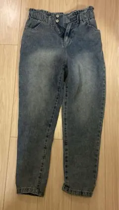 Item thumbnail for item 55ffc1e9-df11-485a-b18f-6358f27d2934