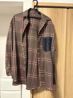 新品未着用チェック柄シャツ