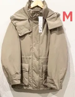 UNIQLOハイブリッドダウンコートMベージュ　ユニクロ