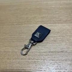 キーホルダー　ハンドメイド　レザー
