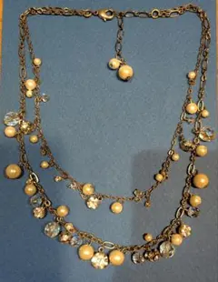 パールとクリスタルの2層チェーンネックレス