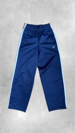 FRED PERRY トラックパンツ　ジャージ　テープロゴ　フラッドペリーのサムネイル