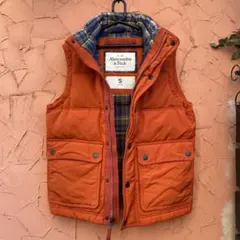 幻品　旗艦店限定新品未使用日本未発売Abercrombie&Fitcダウンベスト