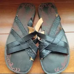 カジュアルサンダル 黒 クロスストラップ