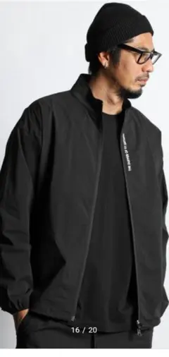 スタンドカラー ナイロンジャケット