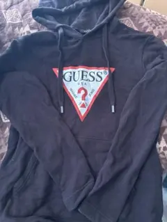 GUESS ゲス パーカーブラックトライアングルロゴ フーディーメンズレディース