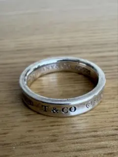 Tiffany & Co. ナローリング