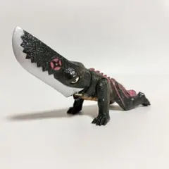 ガメラ 大悪獣ギロン ロケットプロ メガフィギュア ソフビ - メルカリ