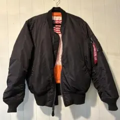 ブラック MA-1 フライトジャケット