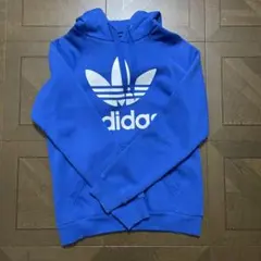 adidas originals 青 裏起毛パーカー