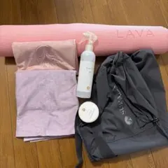 LAVAのヨガ用品一式6点セットのサムネイル