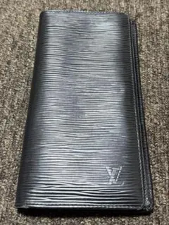 Louis Vuitton エピブラック 長財布小銭入れ付 剥がれ有り