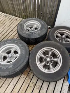 トライアンフ　スラクストン1200R MAGTAN F\R ホイール トライアンフ スラクストン1200R MAGTAN F\R ホイール - メルカリ