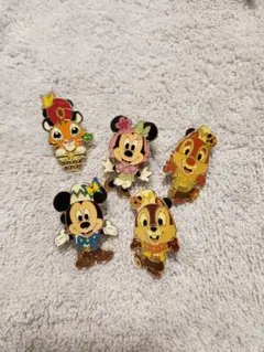 ハロウィンピンバッジ5個セット - メルカリ
