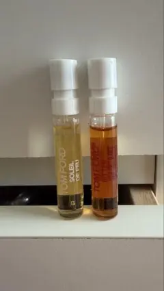 TOM FORD 香水 サンプル 2種セットのサムネイル