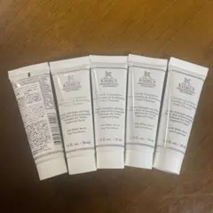 Kiehl's Clearly Corrective Cleanser 30mlのサムネイル