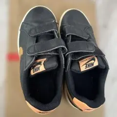 NIKE ブラック/オレンジ スニーカー ベルクロ