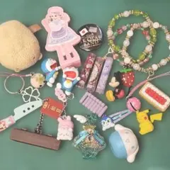 2025年最新】すみっコぐらし ガチャの人気アイテム - メルカリ