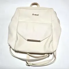 リュック　ホワイトバックパック 合成皮革