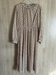 【Ray Cassin】フラワープリント長袖ワンピース