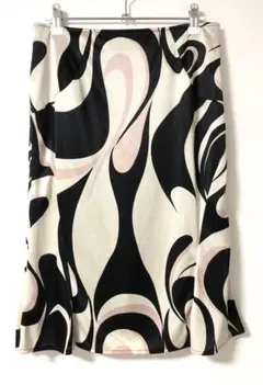 Item thumbnail for item 2075d523-ef1a-4c14-bf7e-77b87432ded9