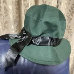 お勧め秋冬物ダークグリーンハット 56サイズ
