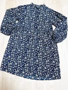 花柄長袖ワンピース 130サイズ　THE SHOP TKのサムネイル