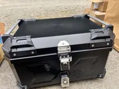 中古美品57Lバイク リアボックス ABS 0512 - メルカリ