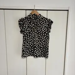 SHEIN ボウタイ ノースリーブ ブラウス 総柄