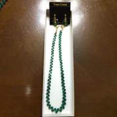 グリーン ネックレスとイヤリングセット