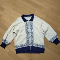 ジップアップニットセーター