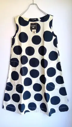 UNIQLO x Marimekko ノースリーブ ドット柄 Sサイズ　ゆったりのサムネイル