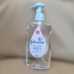 【新品】ジョンソン ベビーオイル 無香料 ポンプ 300ml