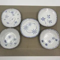 有田焼　五草花柄の四角小皿 5枚