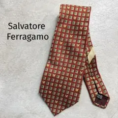 【極美品】サルヴァトーレ フェラガモ ネクタイ 総柄 レッド シルク イタリア製