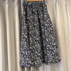 URBAN RESEARCH Sonny Label 花柄ロングスカート