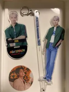 SEVENTEEN ジュン セブチカフェ アクスタ 缶バッジ アクリルスタンド