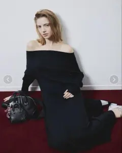 オフショルダーロングリブニットワンピース