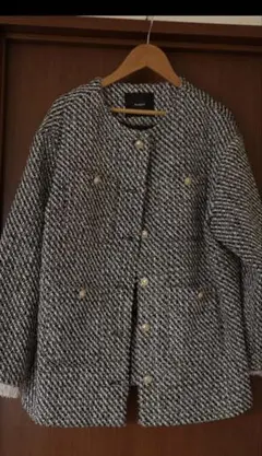 ツイードフリンジノーカラージャケット