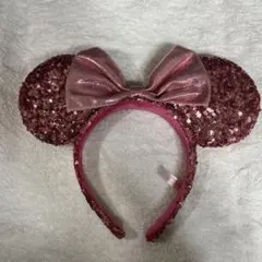 ディズニー　カチューシャ ピンク　スパンコール