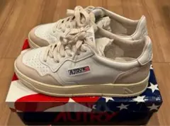 AUTRY White オートリー