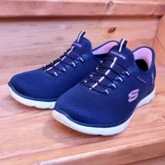 スケッチャーズ　スニーカー　4E 24.5cm 防水　軽量　レディース　美品