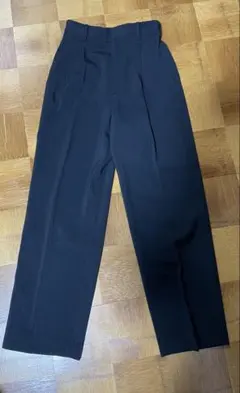 ビューティーアンドユース　タックワイドパンツ　S