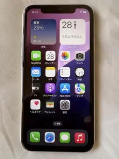 Apple iPhone 11 ホワイト64GB 73%