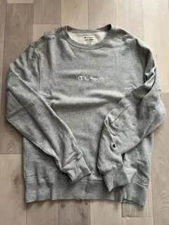 Champion グレー クルーネック トレーナー